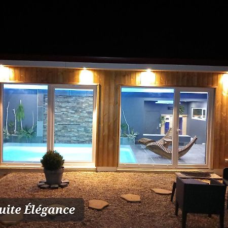 Chambre Avec Spa, Piscine Et Sauna Privatif Bed and Breakfast Louches Exterior foto