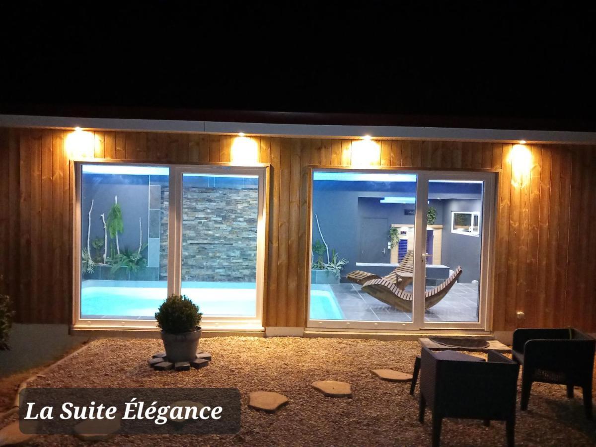 Chambre Avec Spa, Piscine Et Sauna Privatif Bed and Breakfast Louches Exterior foto