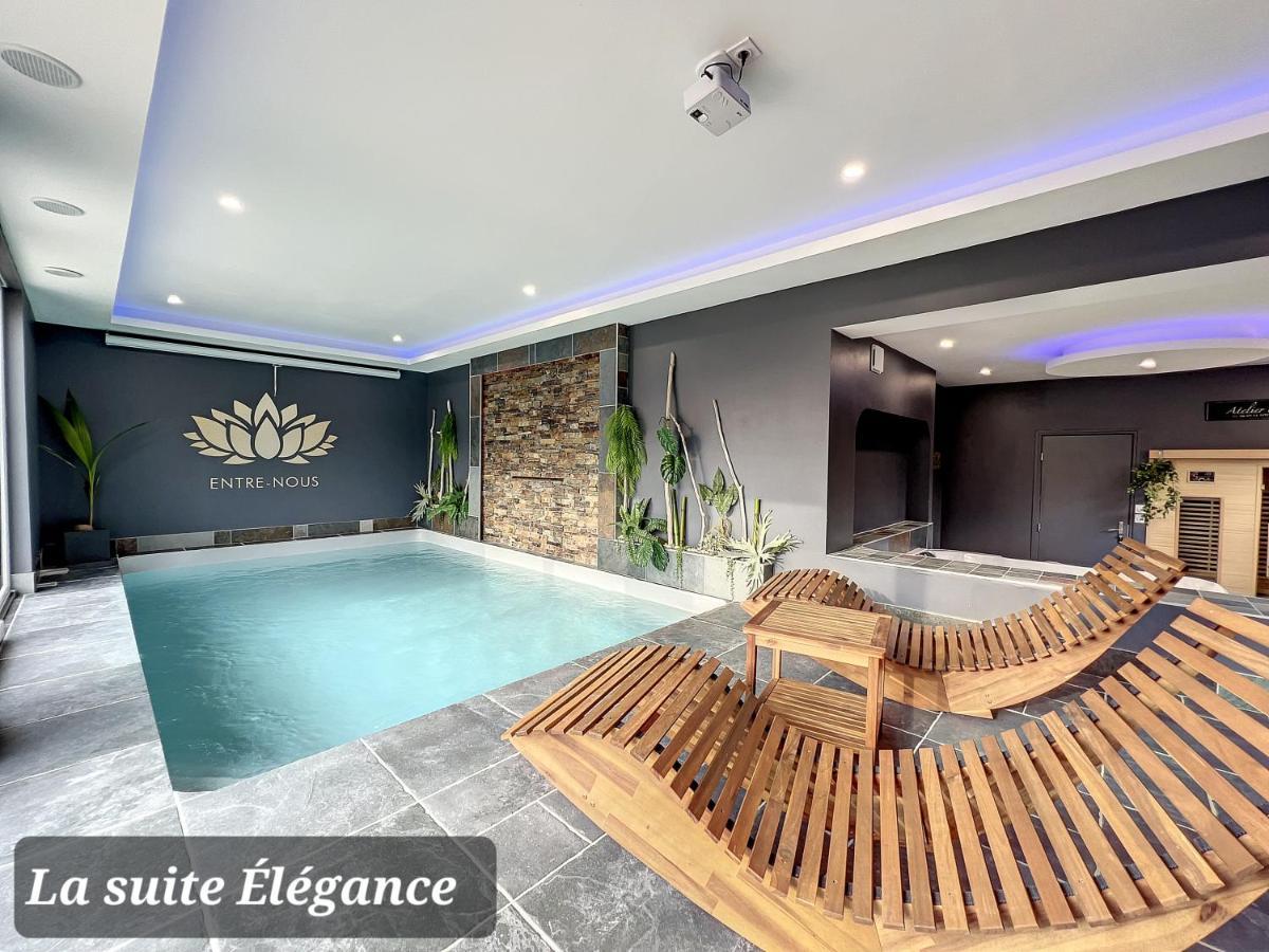 Chambre Avec Spa, Piscine Et Sauna Privatif Bed and Breakfast Louches Exterior foto