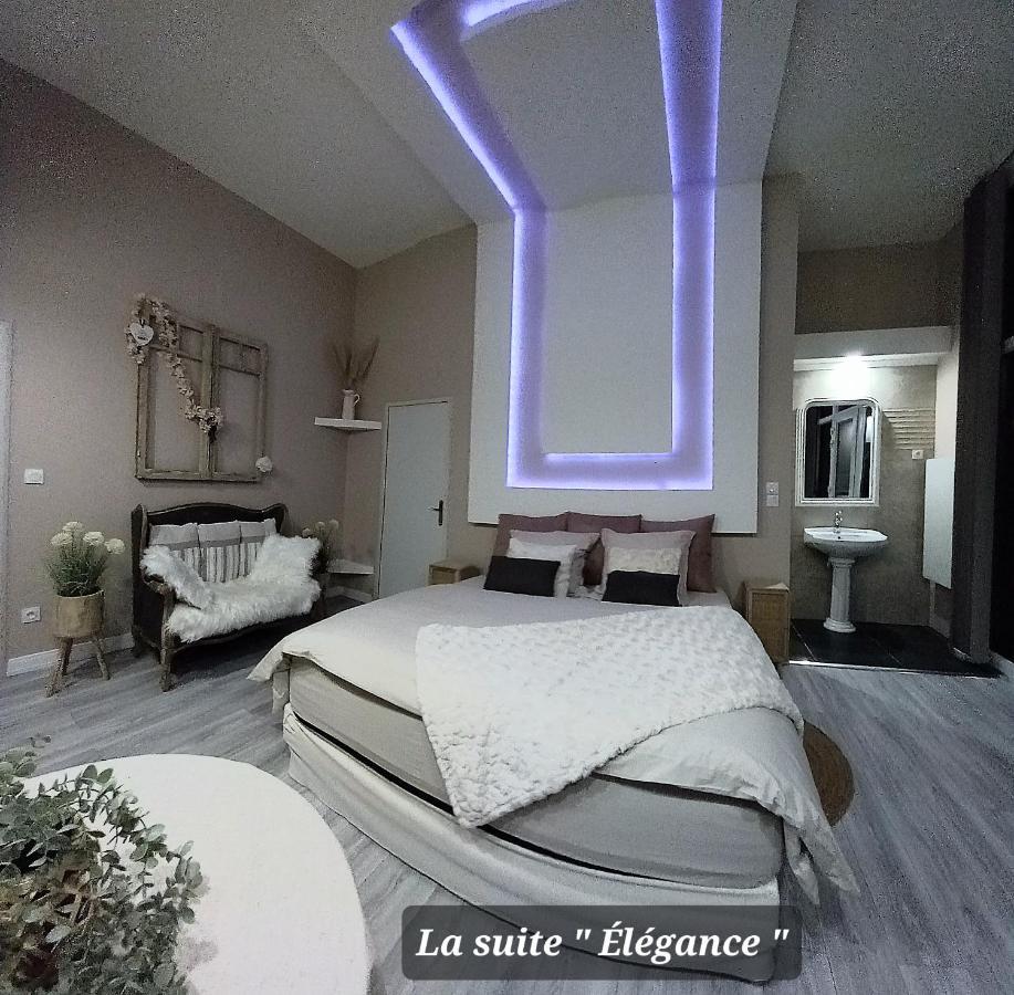 Chambre Avec Spa, Piscine Et Sauna Privatif Bed and Breakfast Louches Exterior foto